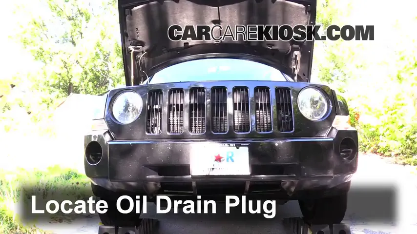 2008 Jeep Patriot Sport 2.4L 4 Cyl. Oil Change Oil and Oil Filter